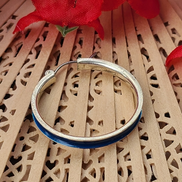 Ladies Hoop Earrings for sale - Picture 7 of 8